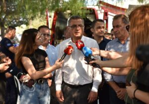 Erhürman, Limasol’da konuştu: “Şimdi dayanışma zamanıdır, yardıma hazırız”