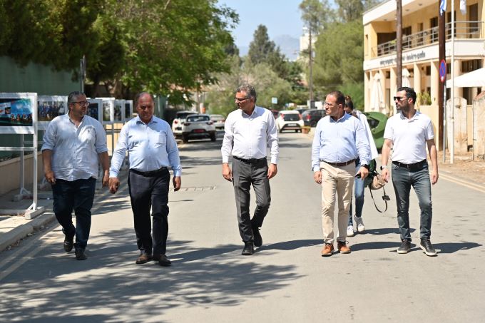 Erhürman yangın bölgesine gidiyor | CTP heyeti Limasol için güneye geçti