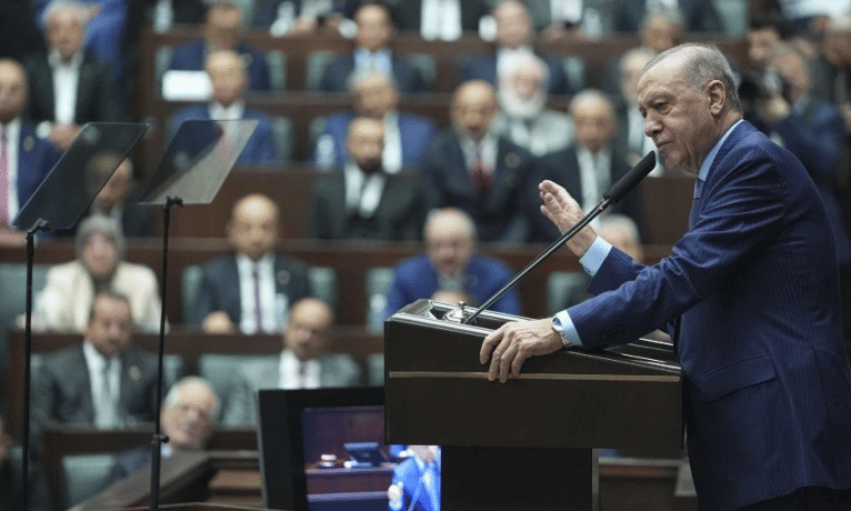 Erdoğan’dan CHP’ye: “Yargı, cumhuriyet tarihinin en büyük hırsızlık çetesine soruşturma açtı”