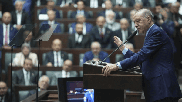 Erdoğan’dan CHP’ye: “Yargı, cumhuriyet tarihinin en büyük hırsızlık çetesine soruşturma açtı”