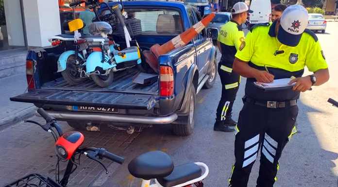 Polis 102 scootera el koydu, ‘araç kullanımında kurallara uyun’ çağrısı yaptı