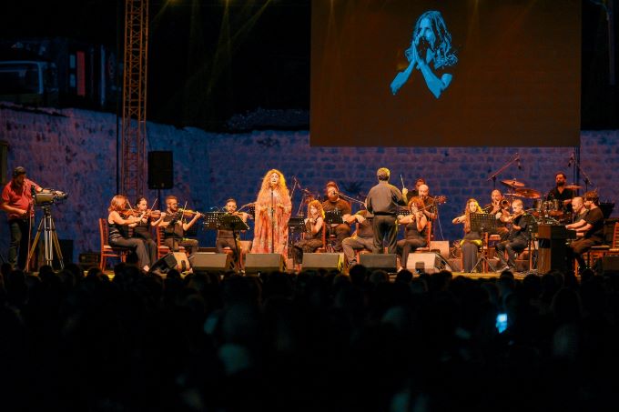 Serenad Bağcan ve Mağusa Kent Orkestrası’ndan Othello Kalesi’nde unutulmaz gece