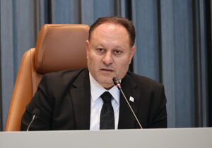 Öztürkler: “Meclis yazın da çalışmaya devam edecek!”