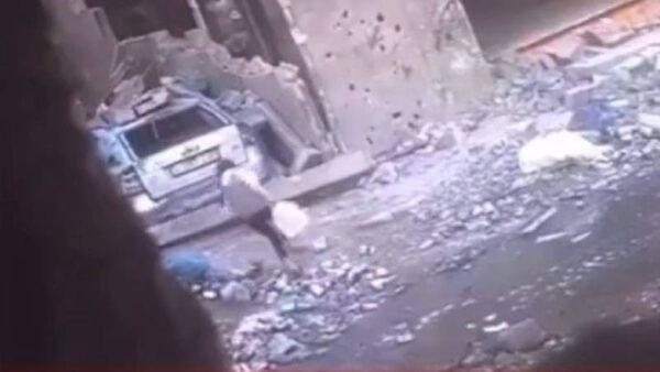 İsrail ordusu, ailesine su taşıyan kız çocuğunu İHA ile hedef alıp öldürdü