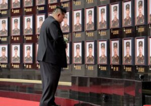 Kuzey Kore lideri, Rusya’da ölen askerlerin ailelerine “güzel bir hayat” vaat etti