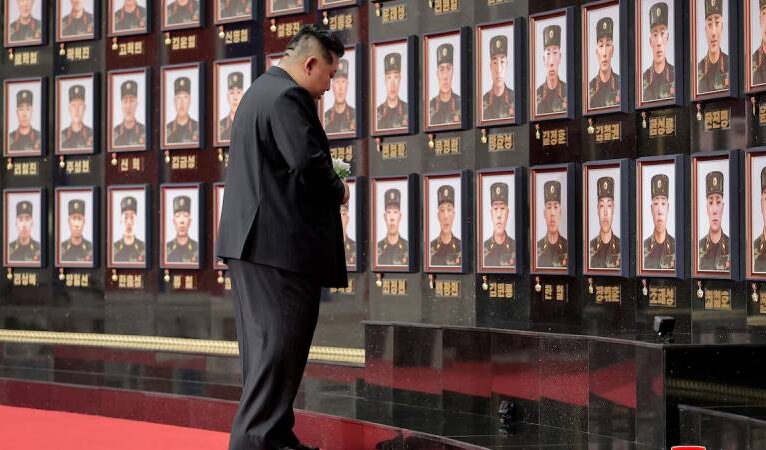 Kuzey Kore lideri, Rusya’da ölen askerlerin ailelerine “güzel bir hayat” vaat etti