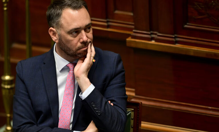 Belçikalı bakandan, “İsrail’e yaptırım uygulanmazsa hükümet çalışmalarını engelleyebileceği” uyarısı