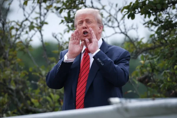 ABD Başkanı Trump, Washington DC’deki evsizleri kentten uzaklaştıracaklarını açıkladı