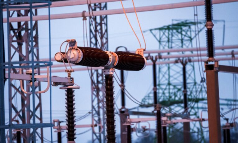 Kıbrıs’ta bu akşam elektrik arzı kritik seviyede