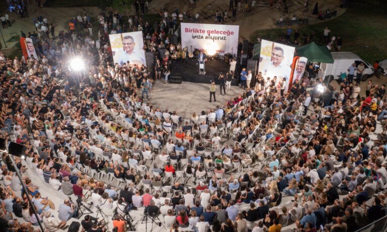 Geleceğe ilk imza Lefkoşa’da atıldı: ‘Herkesin adayı Tufan Erhürman!’
