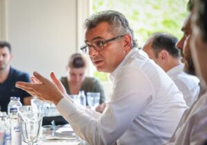 Erhürman: “Beş yılda on yıl kaybettik”