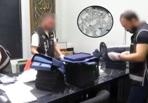 Kapalıçarşı’ya ‘kaçak pırlanta’ operasyonu: 30 kişi tutuklandı!