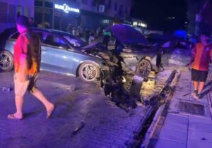 Lefkoşa’da korkutan kaza: 8 yaralı, 4’ü yoğun bakımda