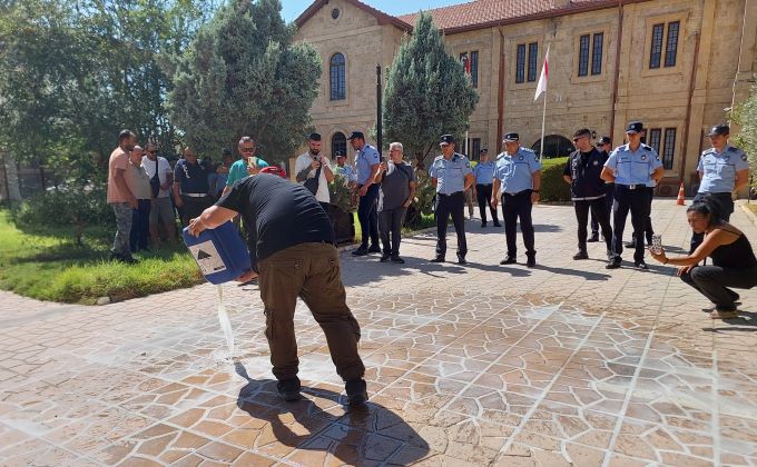 Koop-Sen grevi dördüncü gününde: “Ne haklarımızı ne de arkadaşlarımızı feda ederiz”