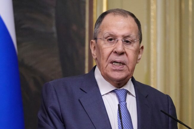 Lavrov: “Batı, Rusya-Ukrayna barış görüşmelerini engelliyor”