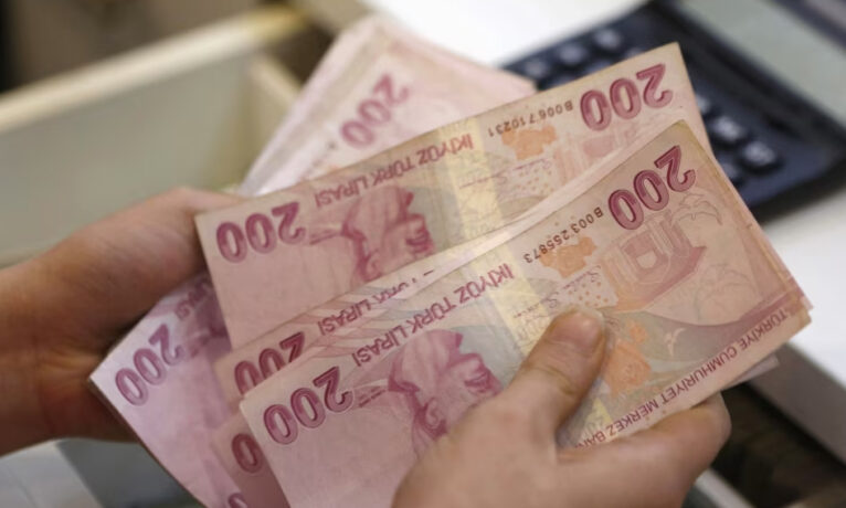 Türkiye’ye maliyeti 60 milyar doları aşmıştı; Kur Korumalı Mevduat uygulaması ‘resmen’ sona erdi!