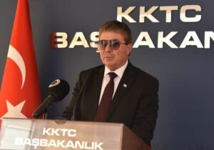 Üstel’den güneye rest: “KKTC’nin hukuku, haysiyeti ve devleti vardır!”