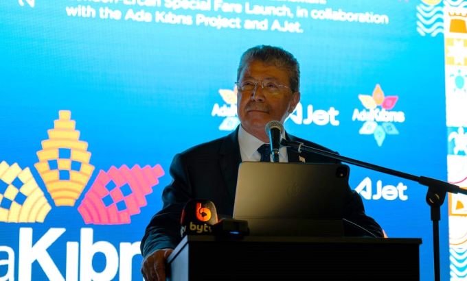 Üstel: “Londra–Ercan seferleri turizme büyük katkı sağlayacak”