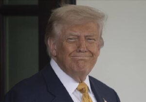 Trump: “Hindistan ve Rusya’yı en karanlık ve derin Çin’e kaptırdık”