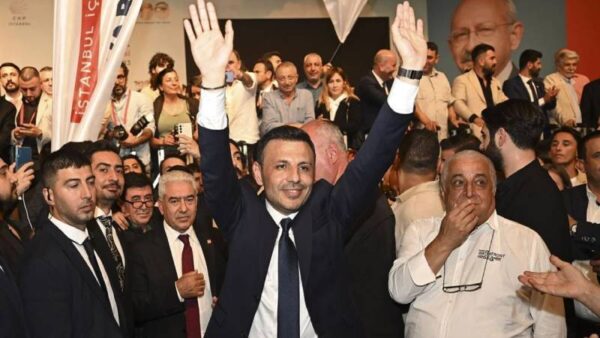 Mahkeme, CHP İstanbul İl Kongresi’nin iptal davasını esastan reddetti; kayyım boşa düştü!