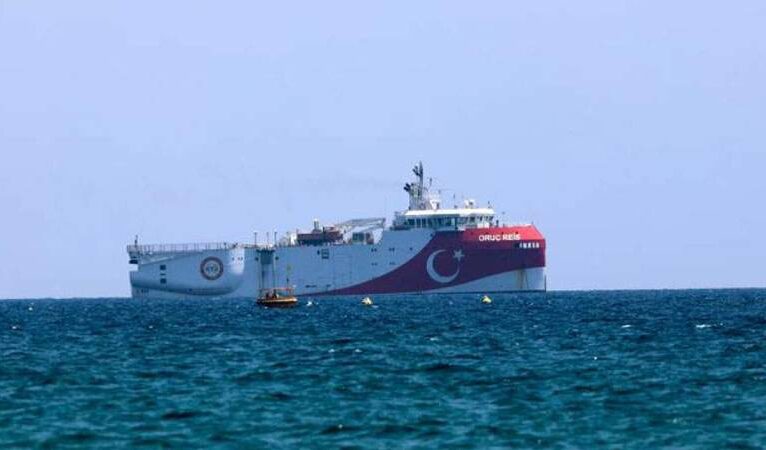 Ankara-Atina hattında Piri Reis gerilimi sürüyor