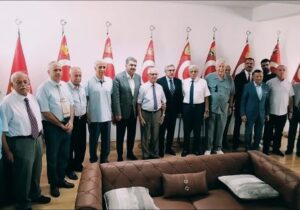 AKP ve MHP vekilleri seçim öncesi adada