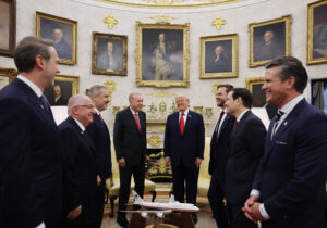 Trump: “Erdoğan’ın Rus gazı ve petrolünü almayı bırakacağına inanıyorum”