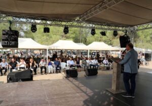 Dilekkaya’da hellim festivali üretim ve eğlenceyi buluşturdu