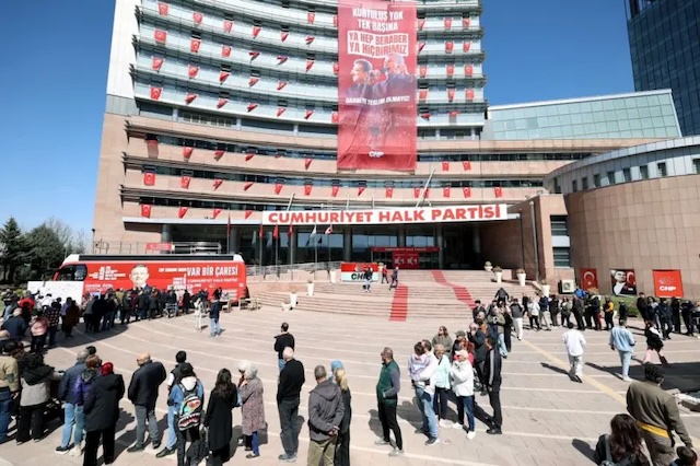 CHP’de gergin bekleyiş I ‘İstanbul fragman, Genel Merkez’e kayyum provası’