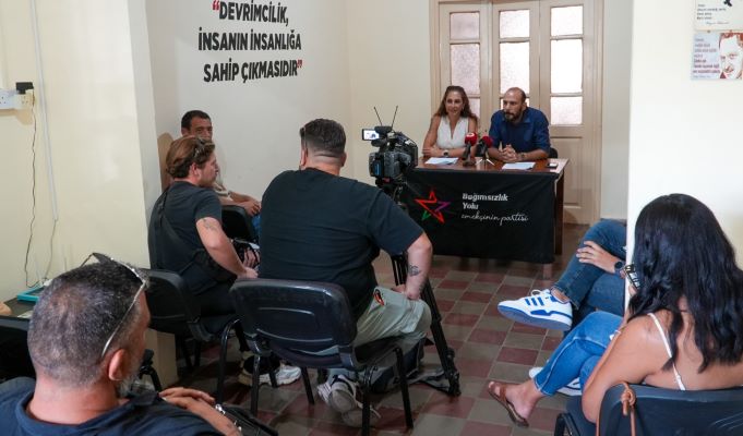 Bağımsızlık Yolu: Tatar’ın karşısındayız, Erhürman’ın ensesindeyiz!