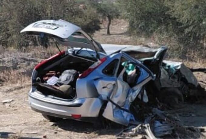 Gönendere yolunda kaza: İki ölü, çok sayıda yaralı