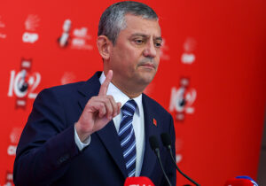 Özgür Özel: “Kılıçdaroğlu partinin başına atanırsa tanımayacağız; kalamazlar orada”