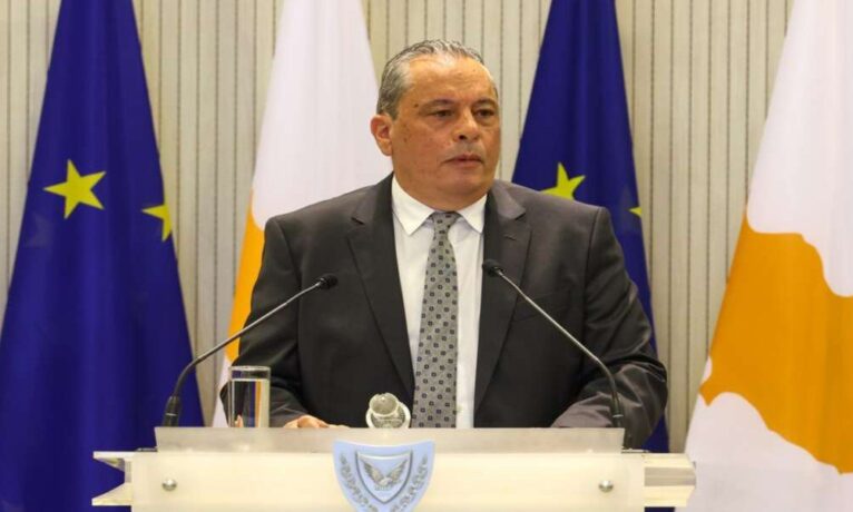 Savunma Bakanı Palmas: “ABD’den silah sistemi alımı gündemde“