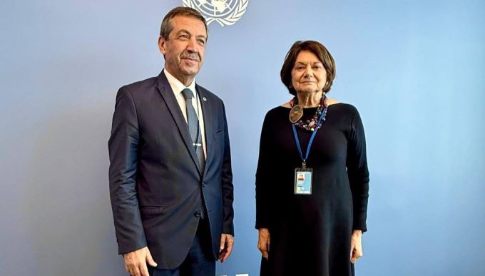 Ertuğruloğlu, New York’ta temaslarda bulundu