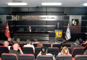 Tatar: “Rum tarafı masaya her oturduğunda kazanımla kalktı”