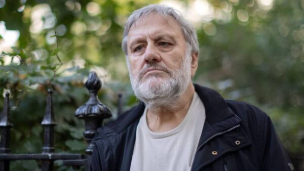 Zizek: “Trump bir faşist ama özgürlükçü bir faşist; demokrasiyi Stalinist bir tarzda yeniden tanımladı”