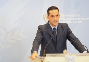 Erhürman’la görüşme hedefleniyor: Rum tarafı çözüm sürecinde hareketlilik istiyor