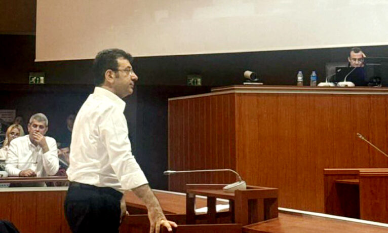 İddianame tamamlandı: İmamoğlu hakkında 2 bin 352 yıla kadar hapis istemi!
