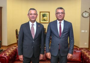 Özgür Özel’den Tufan Erhürman’a tebrik: “Kıbrıs Türkü, dış müdahalelere net bir mesaj verdi”