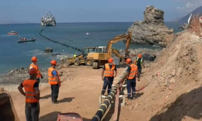 Kıbrıs–Yunanistan elektrik bağlantısı yeniden gündemde: Brüksel’den tam destek