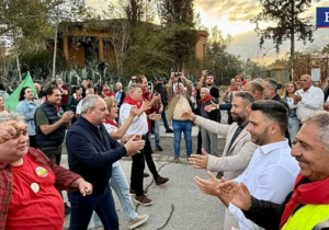 Federasyona destek yükseliyor: Kıbrıslı Türklerin yönü yeniden birleşmeye