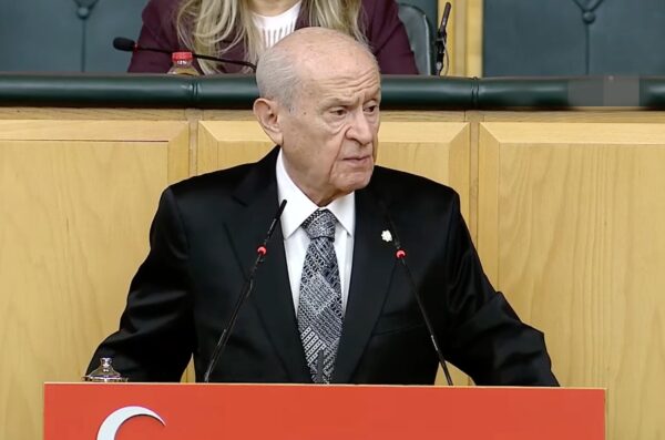 Devlet Bahçeli: “Meclis Komisyonu İmralı’ya giderek Öcalan’la yüz yüze görüşmeli”