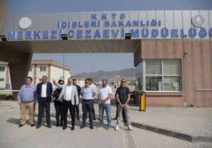 Bengihan: “Gardiyanlar tükendi, sistem alarm veriyor”