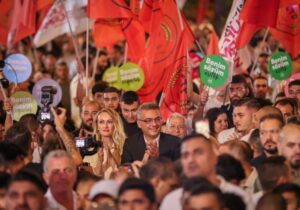 Yeni döneme yürüyüş başlıyor: Erhürman bugün Dereboyu’nda