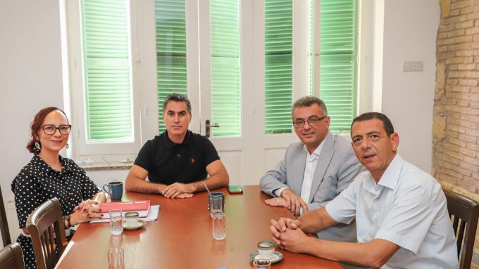 Erhürman: “Karma birliktelik mağdurlarının yaşadığı sorun, insan hakkı ihlalidir”