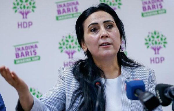 Figen Yüksekdağ: “CHP’ye yönelik operasyonlar demokratik zemini kilitliyor”