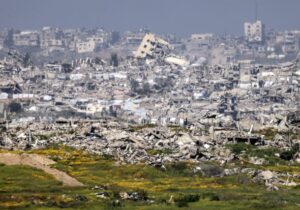 İsrail ordusu ateşkese rağmen Gazze’yi yıkmaya devam ediyor