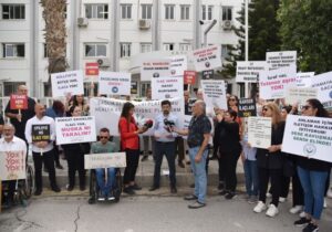 “İlaç yetersizliği yaşam hakkını tehdit ediyor”