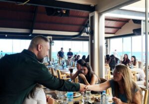 Dünya Öğretmenler Günü’nde KTÖS üyesi öğretmenler dayanışma yemeklerinde buluştu