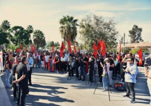 KTOEÖS’ten grev yasağına karşı eylem: Bu gömleği giymeyeceğiz, mücadeleden vazgeçmeyeceğiz!